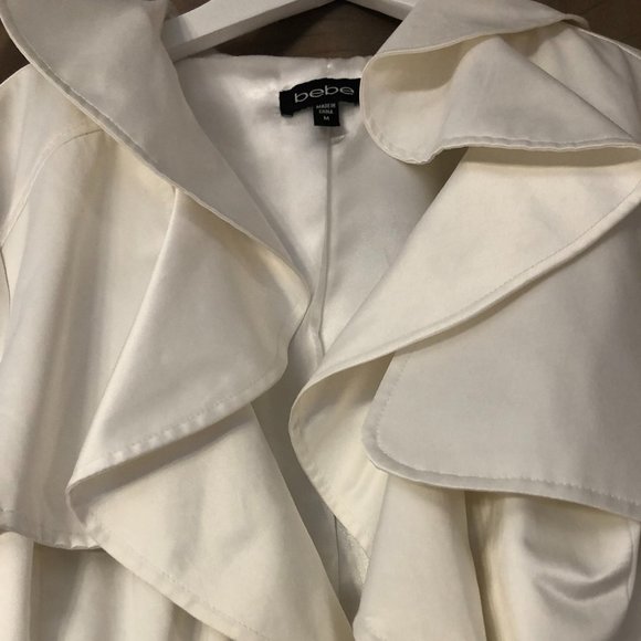 AUTHENTIC BEBE Gorgeous White Satin Lightweight Coat: Size M - Picture 3 of 14